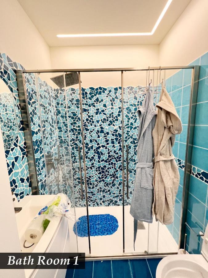 Nautilus Vista Mare Mozzafiato A 180 Gradi- Posto Auto Privato - 2 Camere Matrimoniali Piu 1 Divano Letto Singolo-Sky,Netflix-Wifi 200Mg Rapallo Exteriör bild