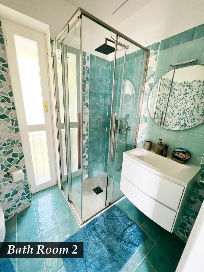 Nautilus Vista Mare Mozzafiato A 180 Gradi- Posto Auto Privato - 2 Camere Matrimoniali Piu 1 Divano Letto Singolo-Sky,Netflix-Wifi 200Mg Rapallo Exteriör bild
