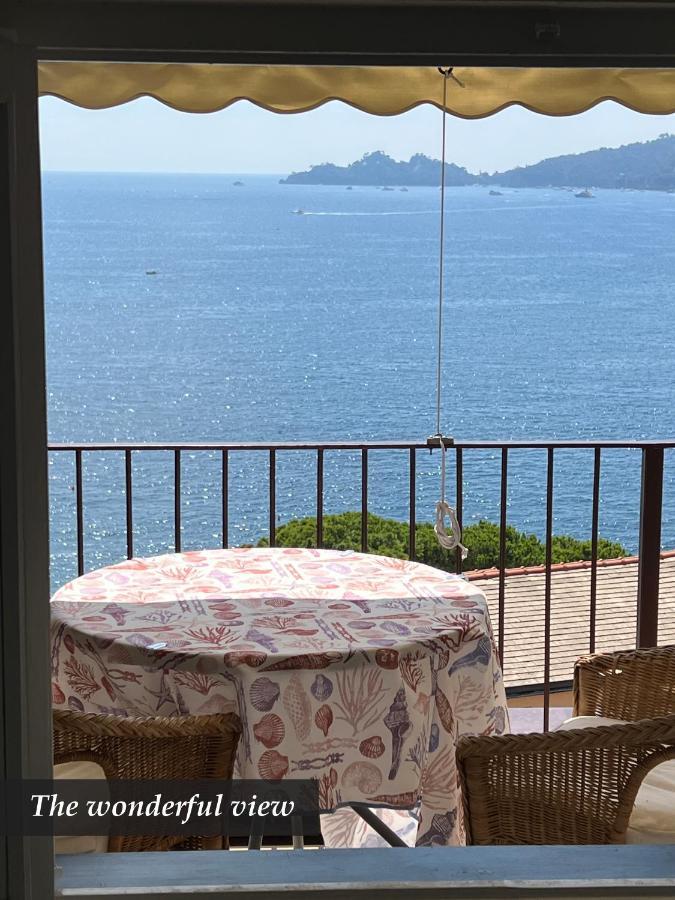 Nautilus Vista Mare Mozzafiato A 180 Gradi- Posto Auto Privato - 2 Camere Matrimoniali Piu 1 Divano Letto Singolo-Sky,Netflix-Wifi 200Mg Rapallo Exteriör bild